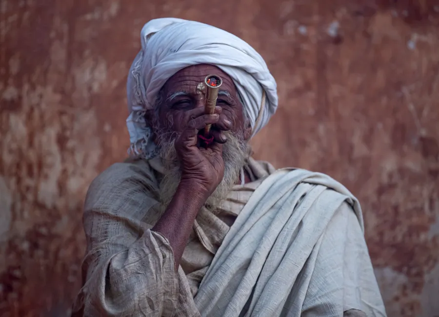 The History of Cannabis Use & Yoga