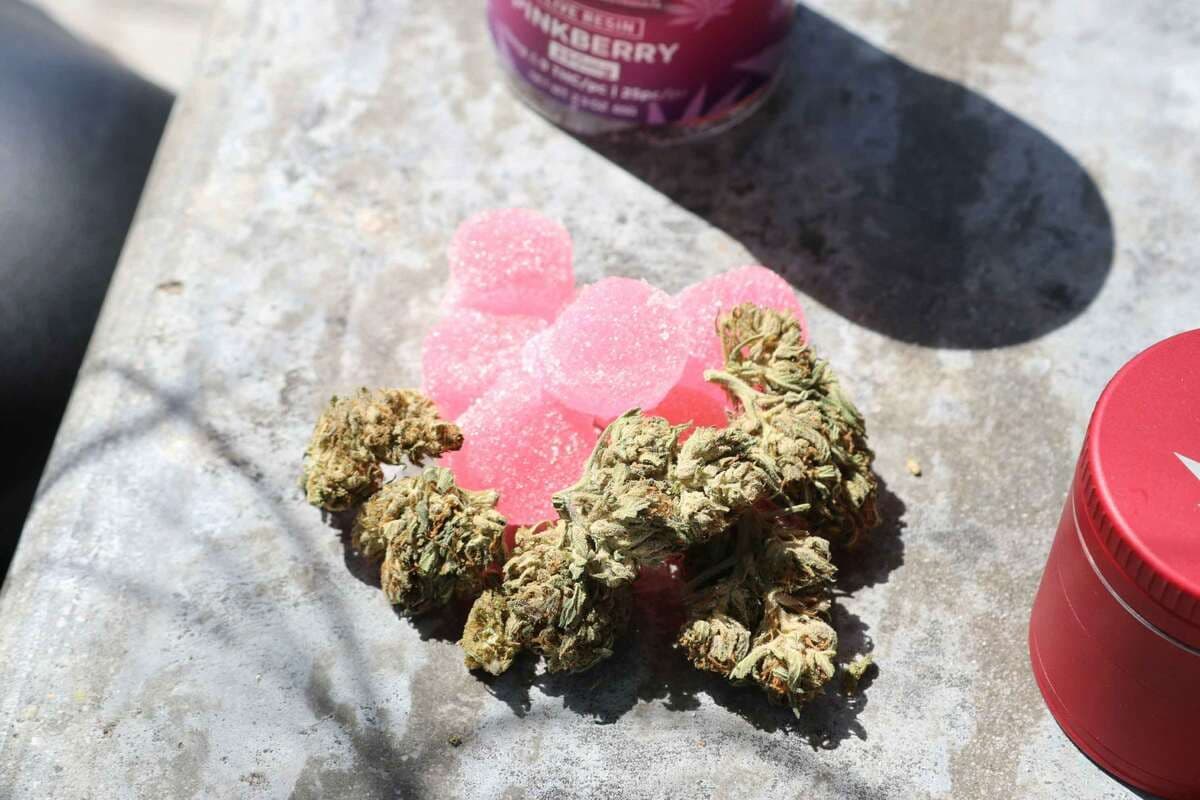 How Should You Store Edibles to Keep Them Fresh?