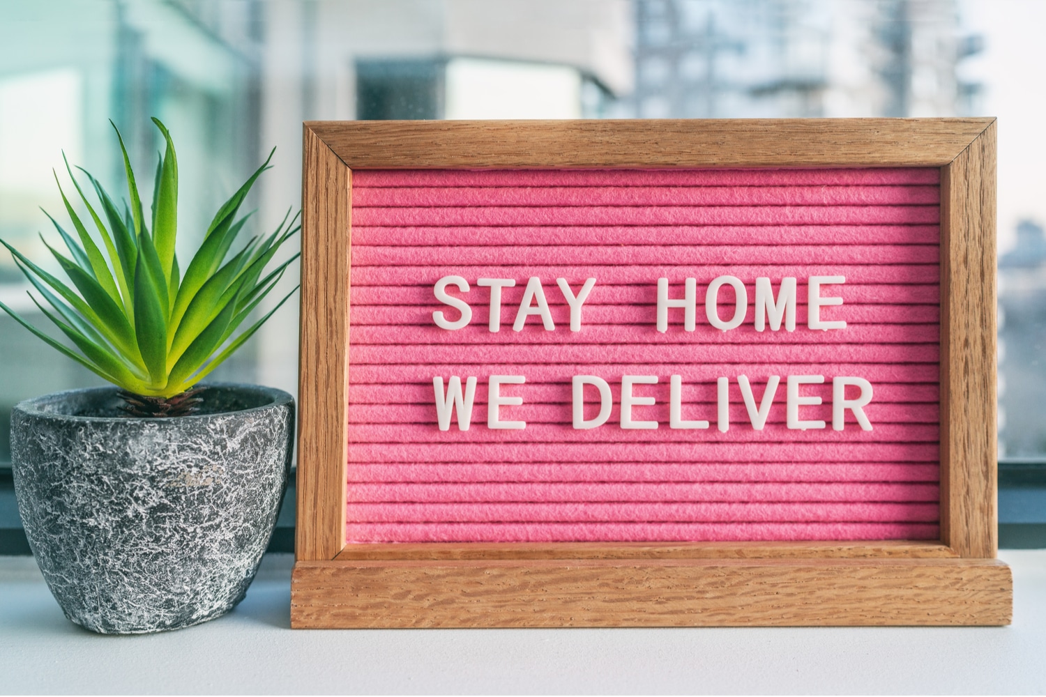 stay home message covid-19